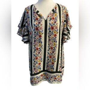 Faith & Joy Floral Blouse With Ruffle Sleeves Size  
M Pit 20 Pulls In Fabric
